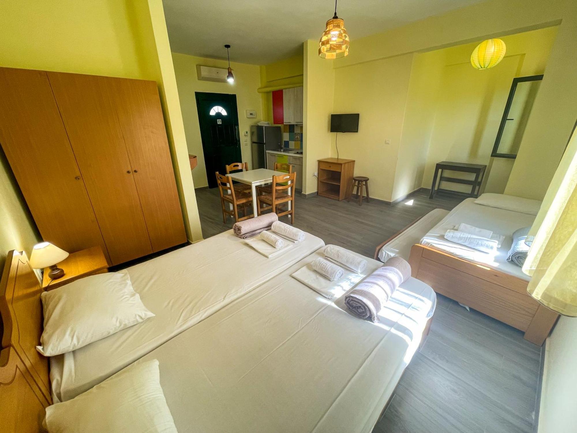 Sapfo Beach Studios Nikiti  Exterior foto